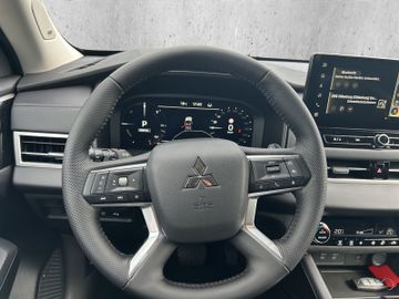 Mitsubishi Outlander PHEV Intro Edition + HEAD-UP + 20Zoll