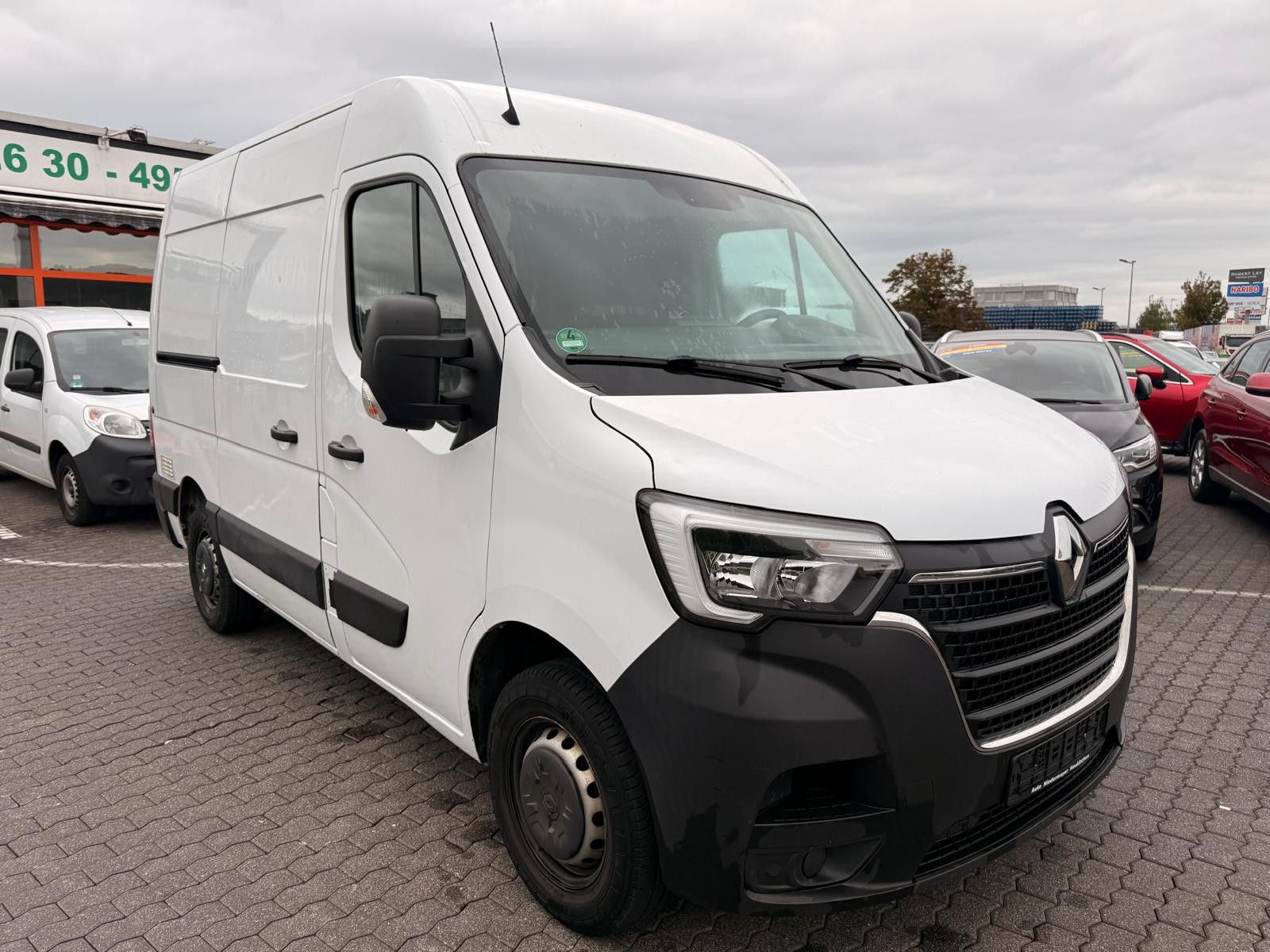 Fahrzeugabbildung Renault Master III Kasten L1H2 HKa 3,5t/ 1.HAND/TEMPOMAT