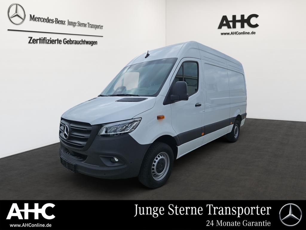 Fahrzeugabbildung Mercedes-Benz Sprinter 317 Kasten PRO L2H2 3,5tAHK Schwingsitz