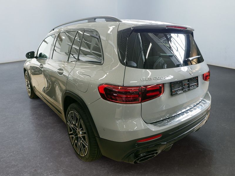 Mercedes-Benz GLB 200 - Bild 6