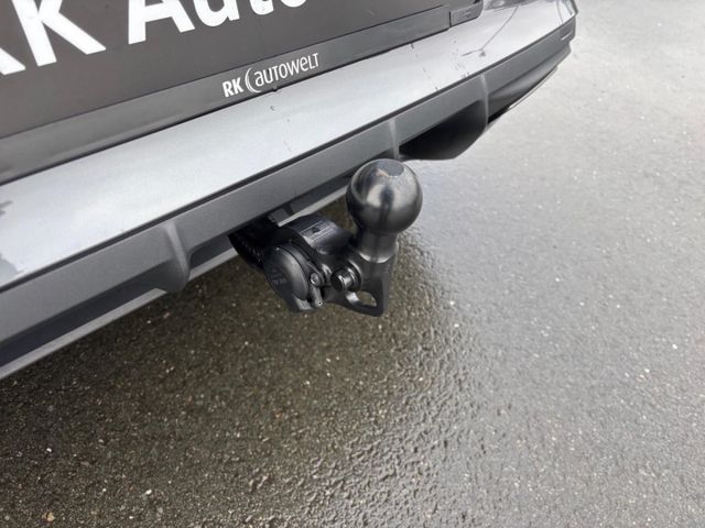 Leon 1.5 eTSI Matrix Navi Kamera AHK eSitz GJR