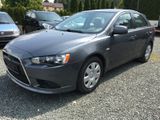 Mitsubishi Lancer Sportback Invite - Mitsubishi Lancer aus 2009: Sportback