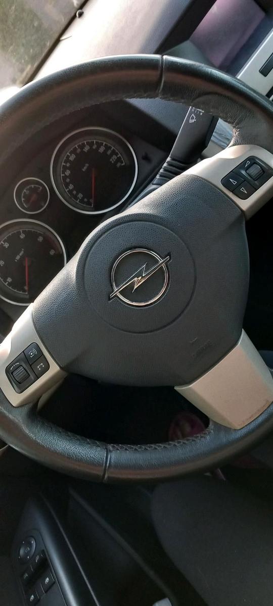 Opel Astra 2007 — photo 7
