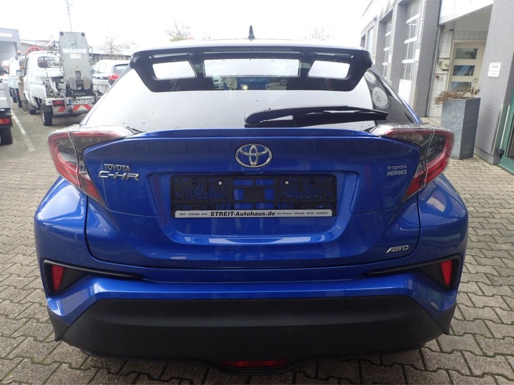 Fahrzeugabbildung Toyota C-HR 1.2T Style Selection AHK LED Allrad Totwink
