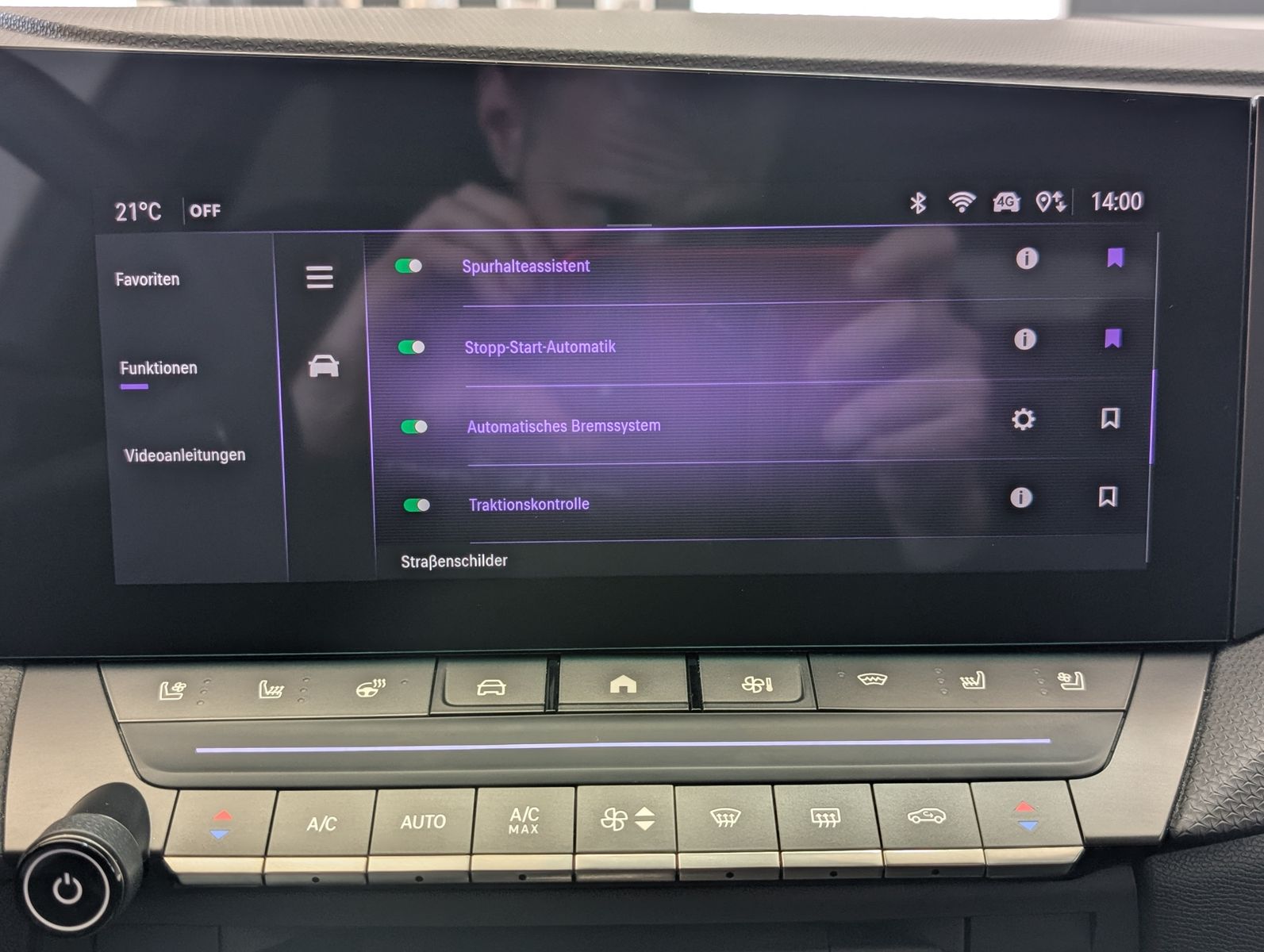 Fahrzeugabbildung Opel Astra Ultimate IntelliLux IDri AHK VOLL UVP:44T€