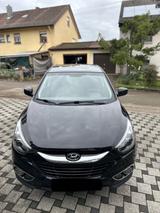 Hyundai TUCSON - gebrauchte Hyundai TUCSON aus dem Jahr 2013