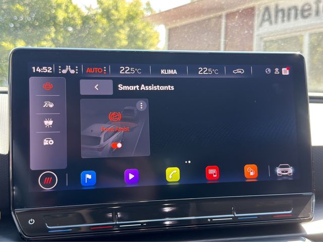 Leon Sportstourer 1.5 TSI Basis SHZ NAVI ACC LED