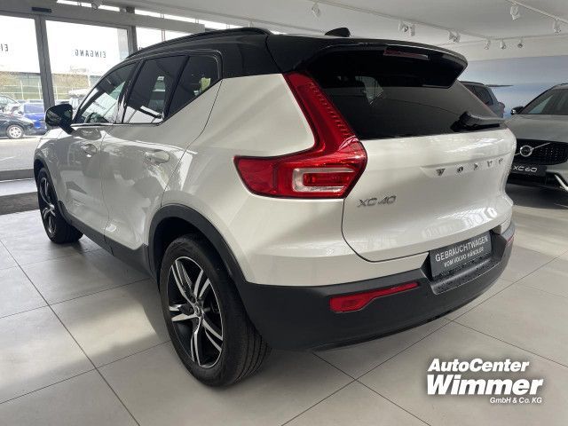 VOLVO XC 40