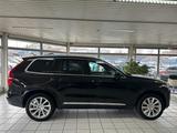 Volvo XC 90 Inscription*T6*Plug*Hybri*AWD*7Sitzer*LED - Volvo XC90 in Dresden