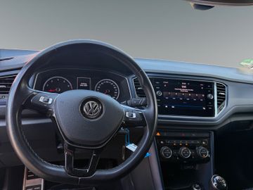 Volkswagen T-Roc - 12