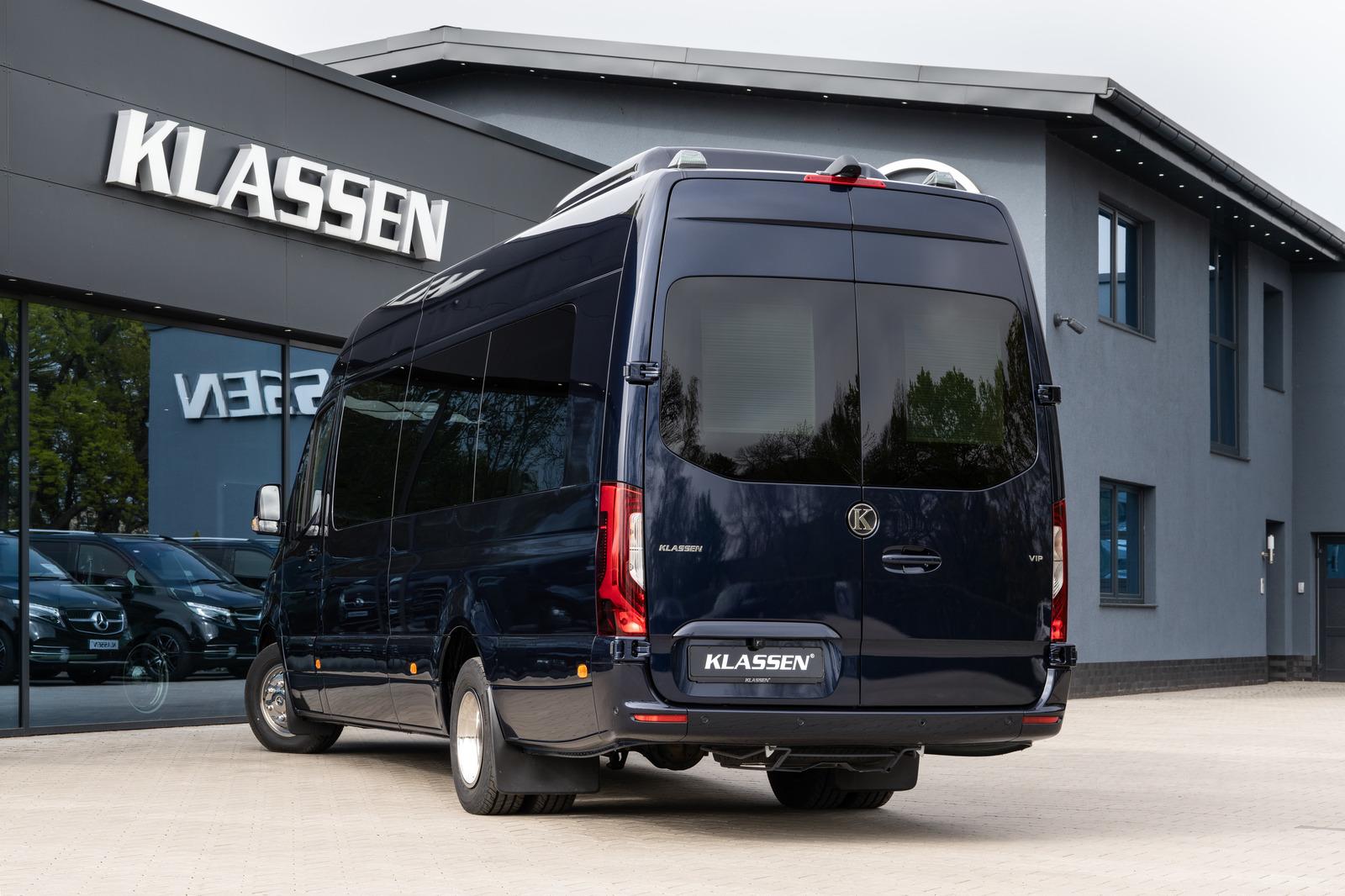 Mercedes-Benz Sprinter 519 Gepanzerter Minibus - ARMORED VR9
