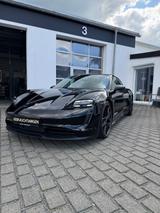 Porsche Taycan Panorama/Bose/Sport-Chrono-Paket/21"BBS - gebrauchte Porsche Taycan aus dem Jahr 2021