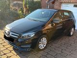 Mercedes-Benz B 180 d - Sports Tourer / 8fach bereift - Mercedes-Benz B 180: Sports Tourer