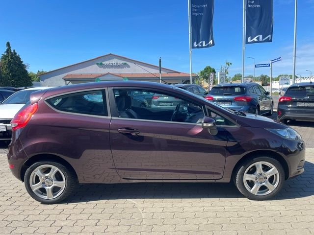 Fahrzeugabbildung Ford Fiesta Trend KLIMA Allwetter Alu el.SP teilb.Rüc