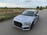 Audi AUDI A3 8V 1.5 TFSI Sportback DSG LED Virt... - Audi A3 8V mit Benzin-Antrieb
