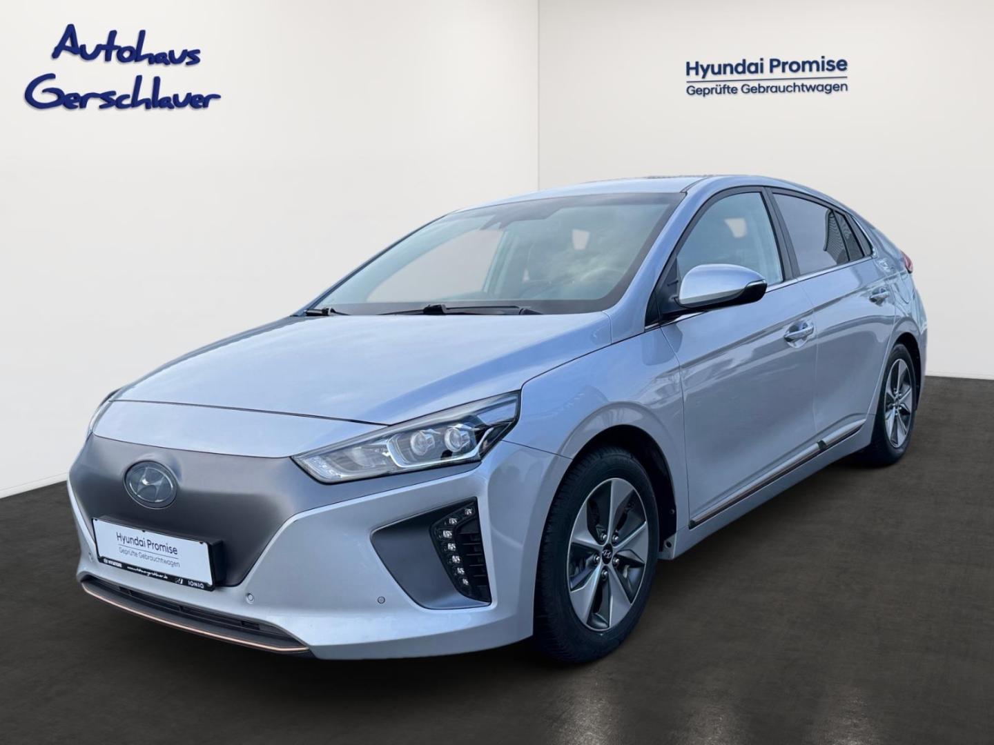 Hyundai IONIQ ELEKTRO PREMIUM 28 kWh 2WD Pano LED Infini