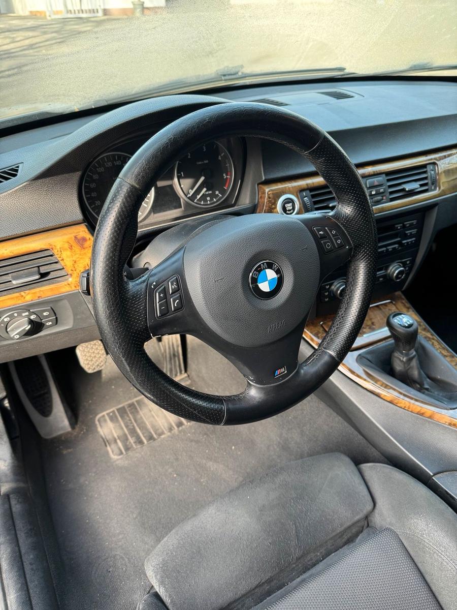 BMW 320 2005 — photo 5