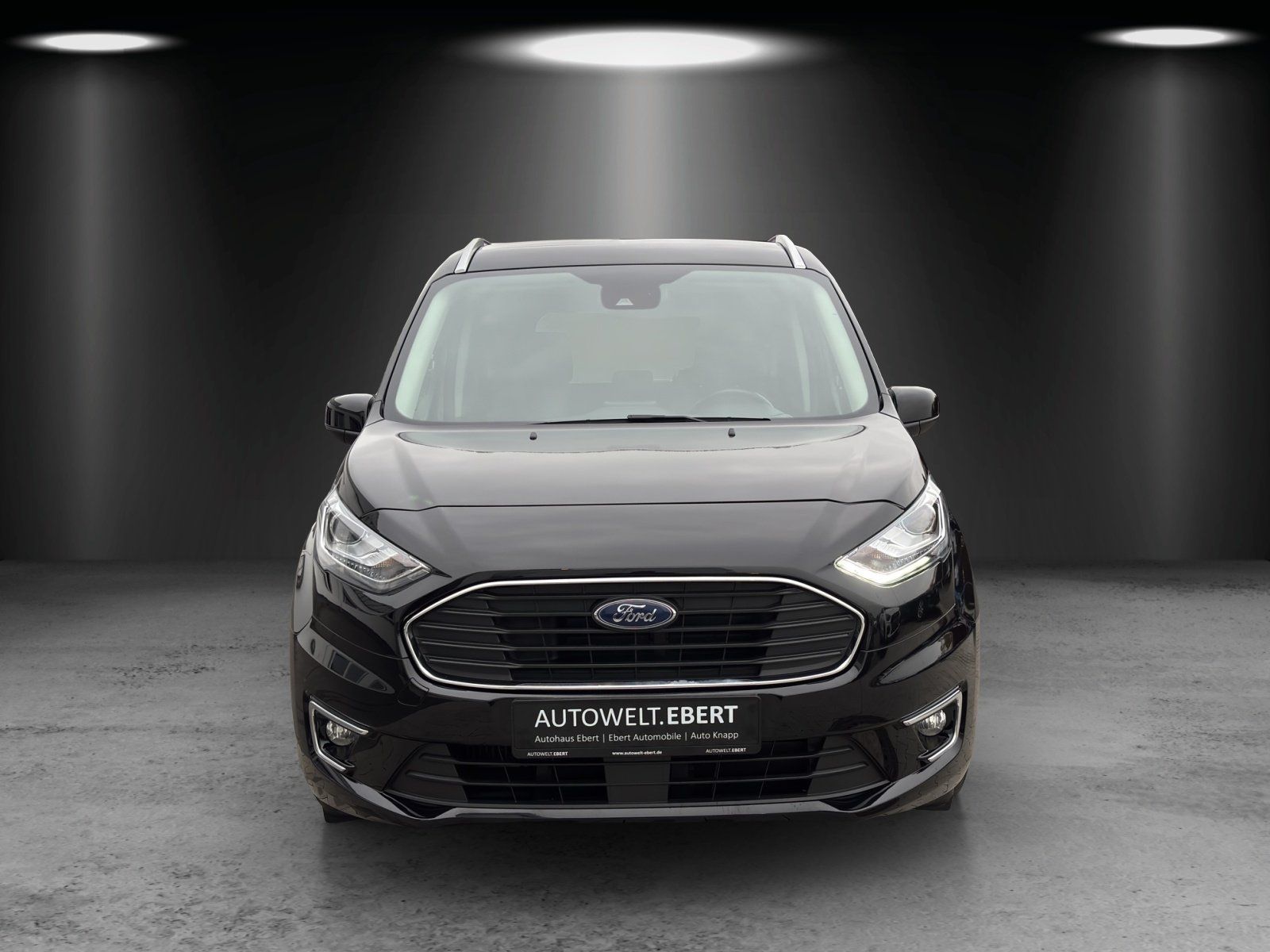 Fahrzeugabbildung Ford Tourneo Connect 1.5 TDCi Titanium Bi-Xe/ACC/PANO