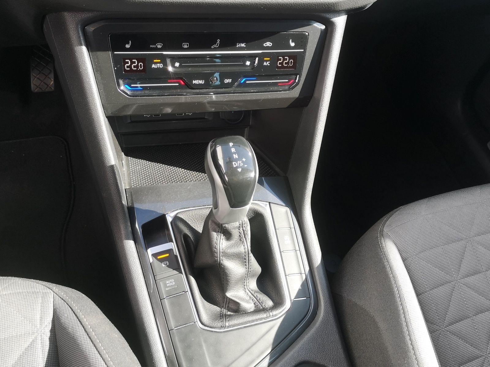 Volkswagen Tiguan Life 2.0 TDI DSG*KAM*NAV*SHZ*PANO*LED*
