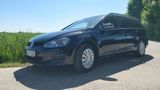 Volkswagen Golf 1.2 TSI Trendline Variant Trendline - Volkswagen Golf mit Benzin-Antrieb: Kombi, 1.2