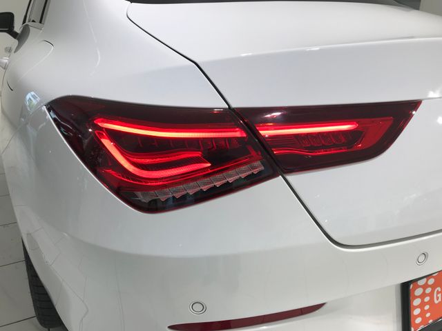 Mercedes-Benz CLA 180 Lim 7-Gang DSG LED KAMERA KLIMA NAV SHZ