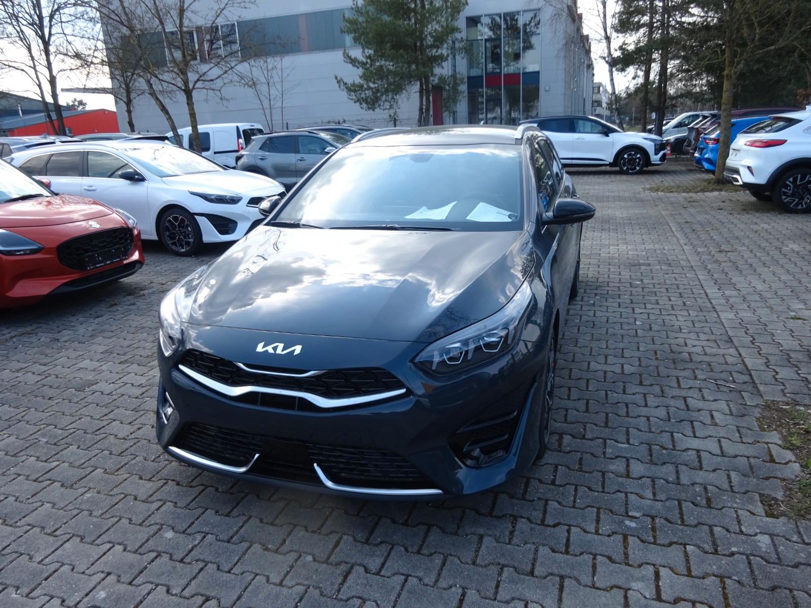 Kia CEED SW 1.5 T-GDI DCT GT-line