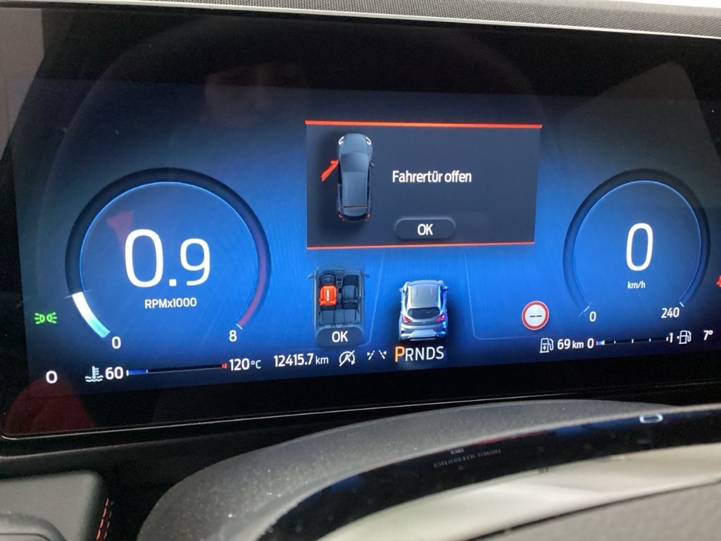 Fahrzeugabbildung Ford Puma ST-Line X El. Panodach Navi B&O LED