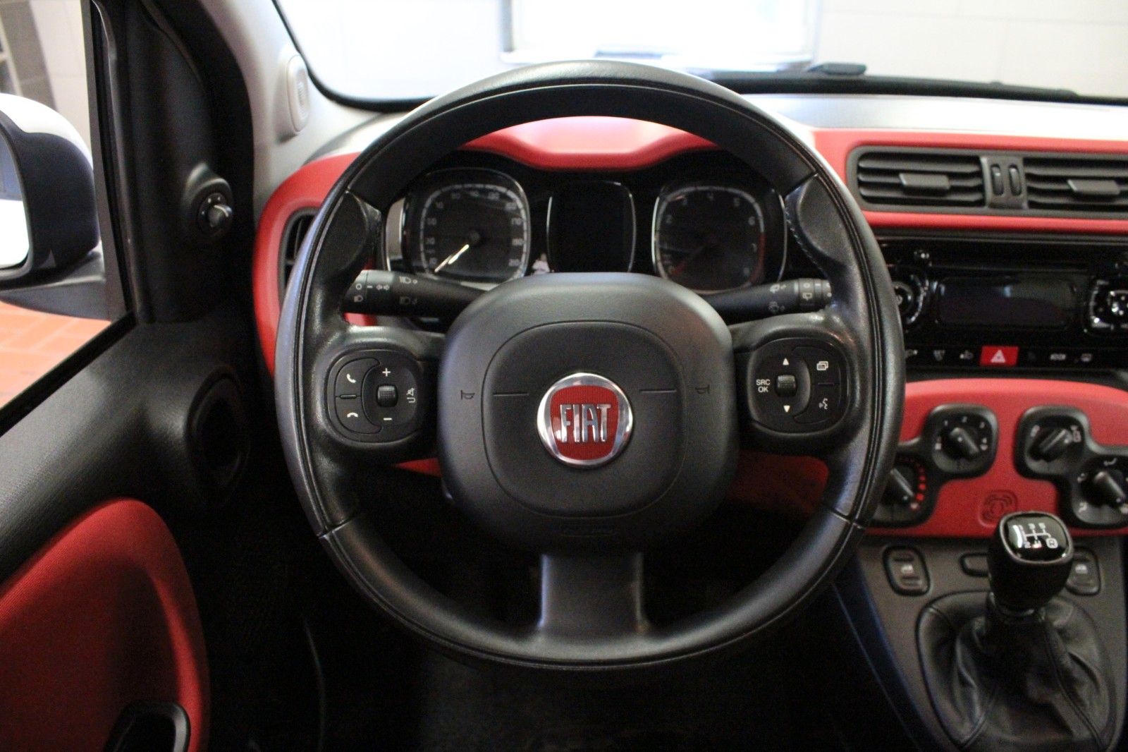 Fahrzeugabbildung Fiat Panda  Lounge 1.2