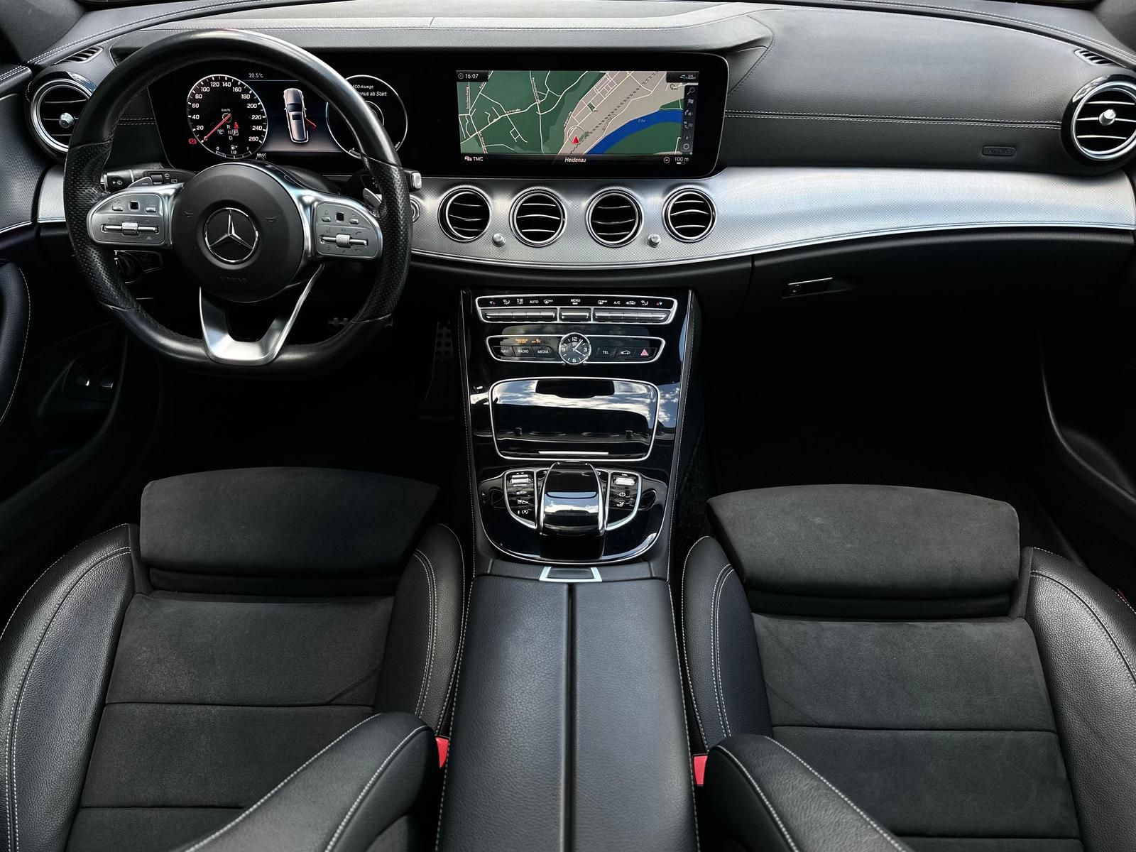 MERCEDES-BENZ E450 T AMG 4M* BURM#MULTIBEAM#ACC#VIRTC#360#PANO - Image 10