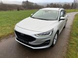 Ford Focus Turnier Cool & Connect LED DAB
