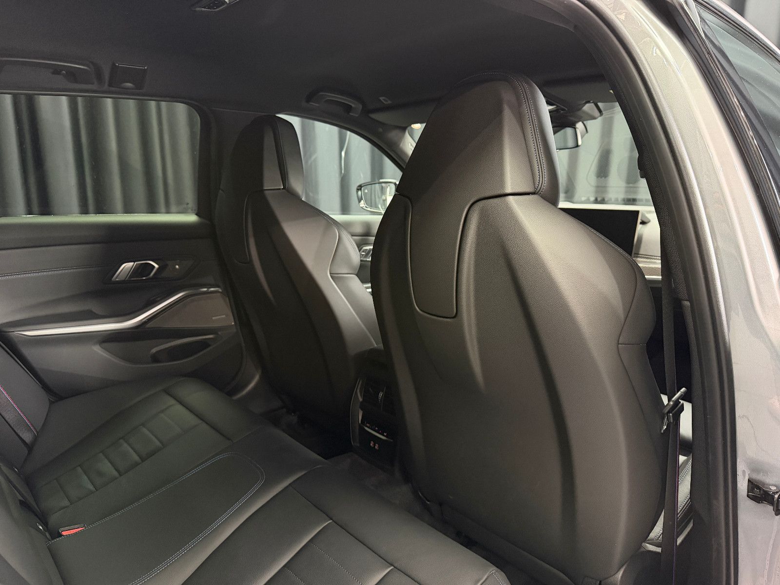 Fahrzeugabbildung BMW M340i Touring xDrive|M-SITZE|360°KAMERA|AHK|VOLL