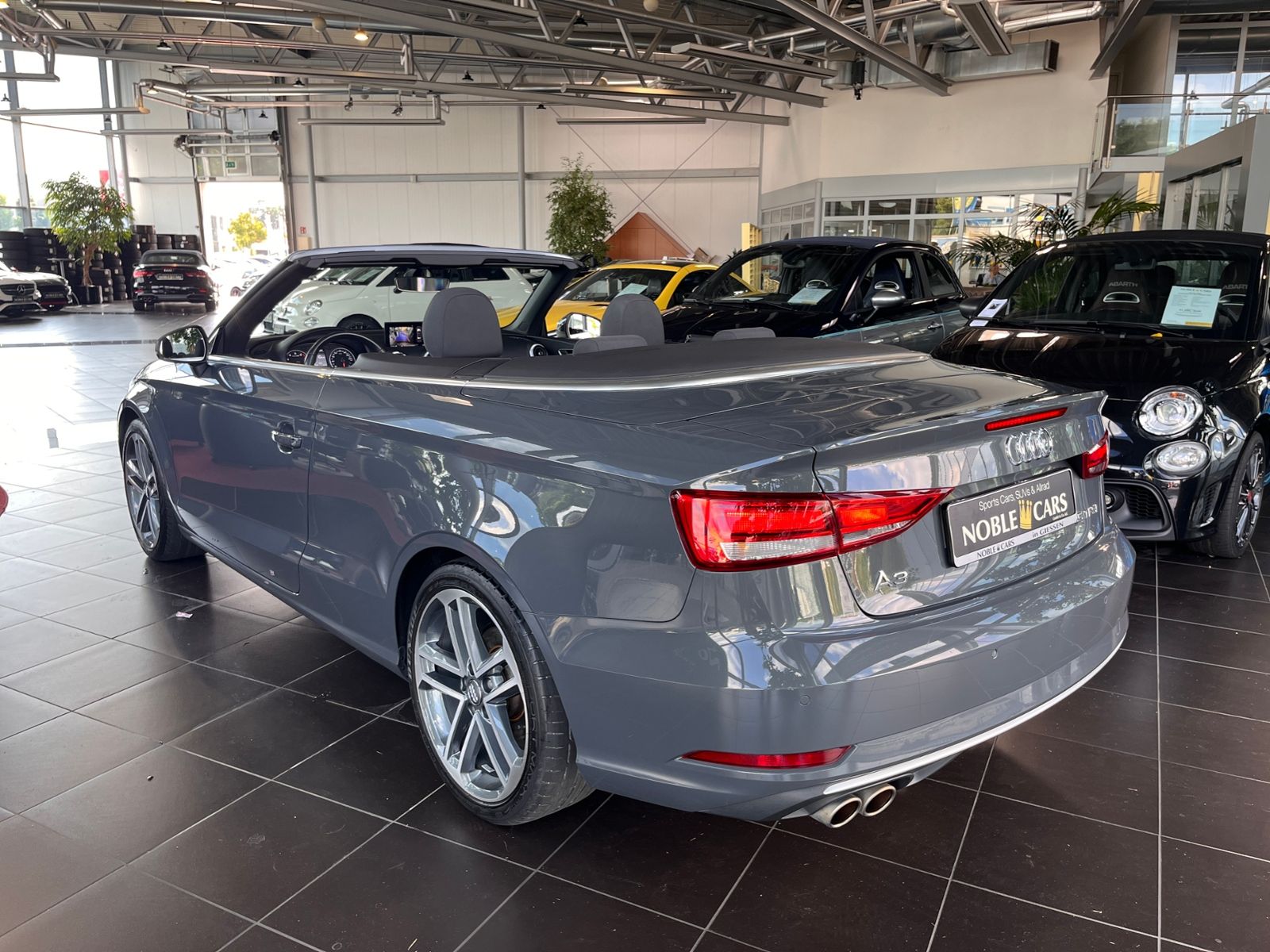 Fahrzeugabbildung Audi A3 Cabriolet 35 TFSI sport XENON RFK NAVI