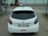 Peugeot 208 GTi 200THP* Hammer Optik*Led*Leder*Navi*SHZ* - Peugeot 208: GTI