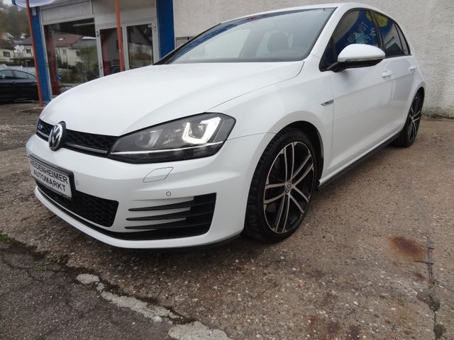 Volkswagen Golf VII Lim. GTD/1.Hd/Xenon/PDC/DSG/184PS/