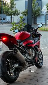 BMW S1000RR M-Paket  - BMW M 1000 R