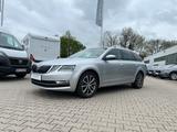 Skoda Octavia Combi 2.0 TDI Premium Edition *LED Navi* - Skoda Octavia: Edition