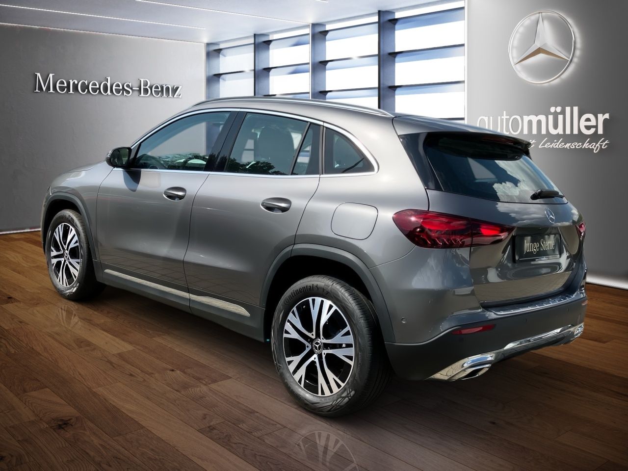 Fahrzeugabbildung Mercedes-Benz GLA 180 PROGRESSIVE+LENKRHZ+EL.HECKKL+LED+KAMERA