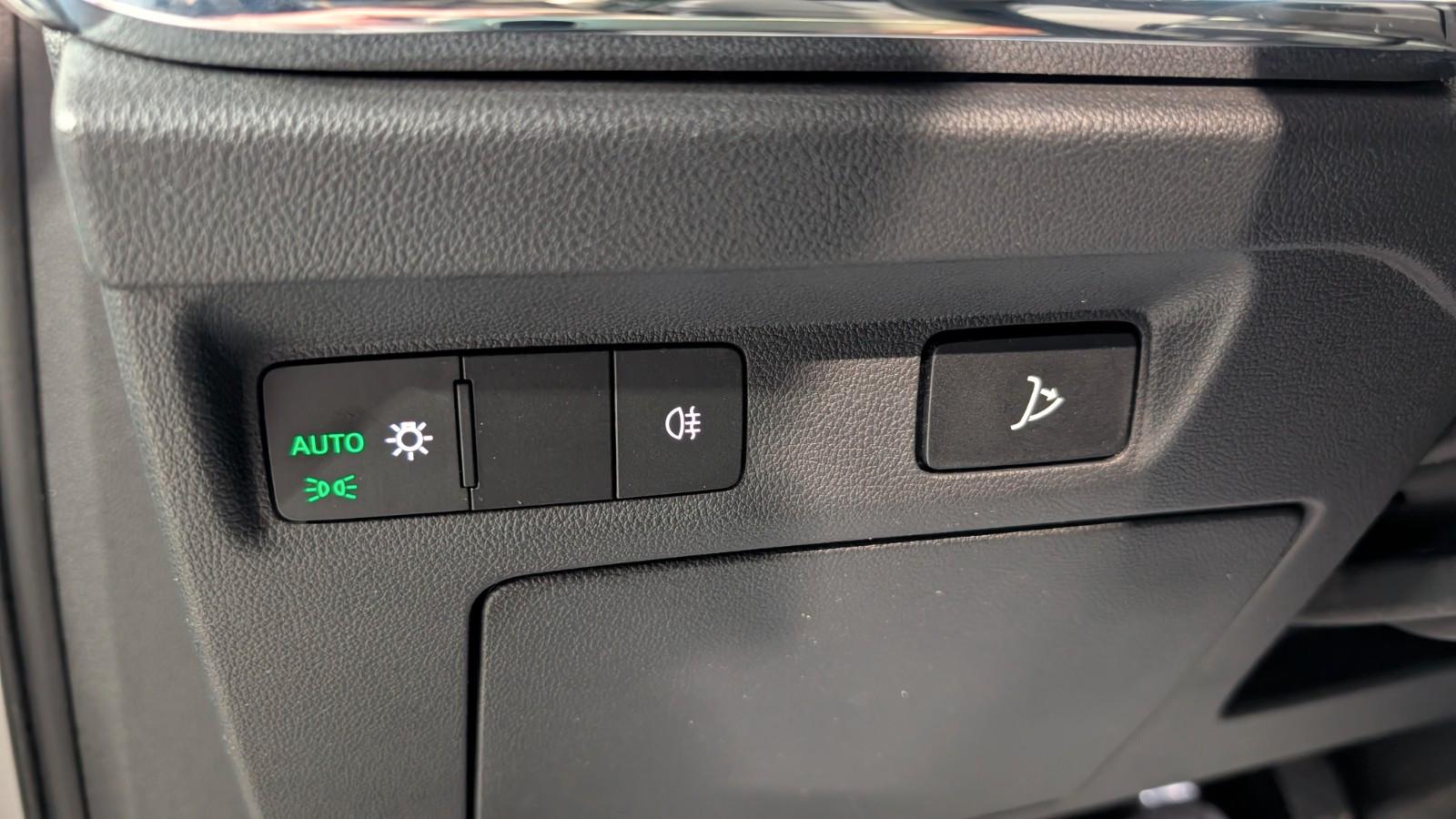 Skoda Enyaq 80 Loft ACC*LANE*SIDE*KAM*KESSY*W-PUMPE
