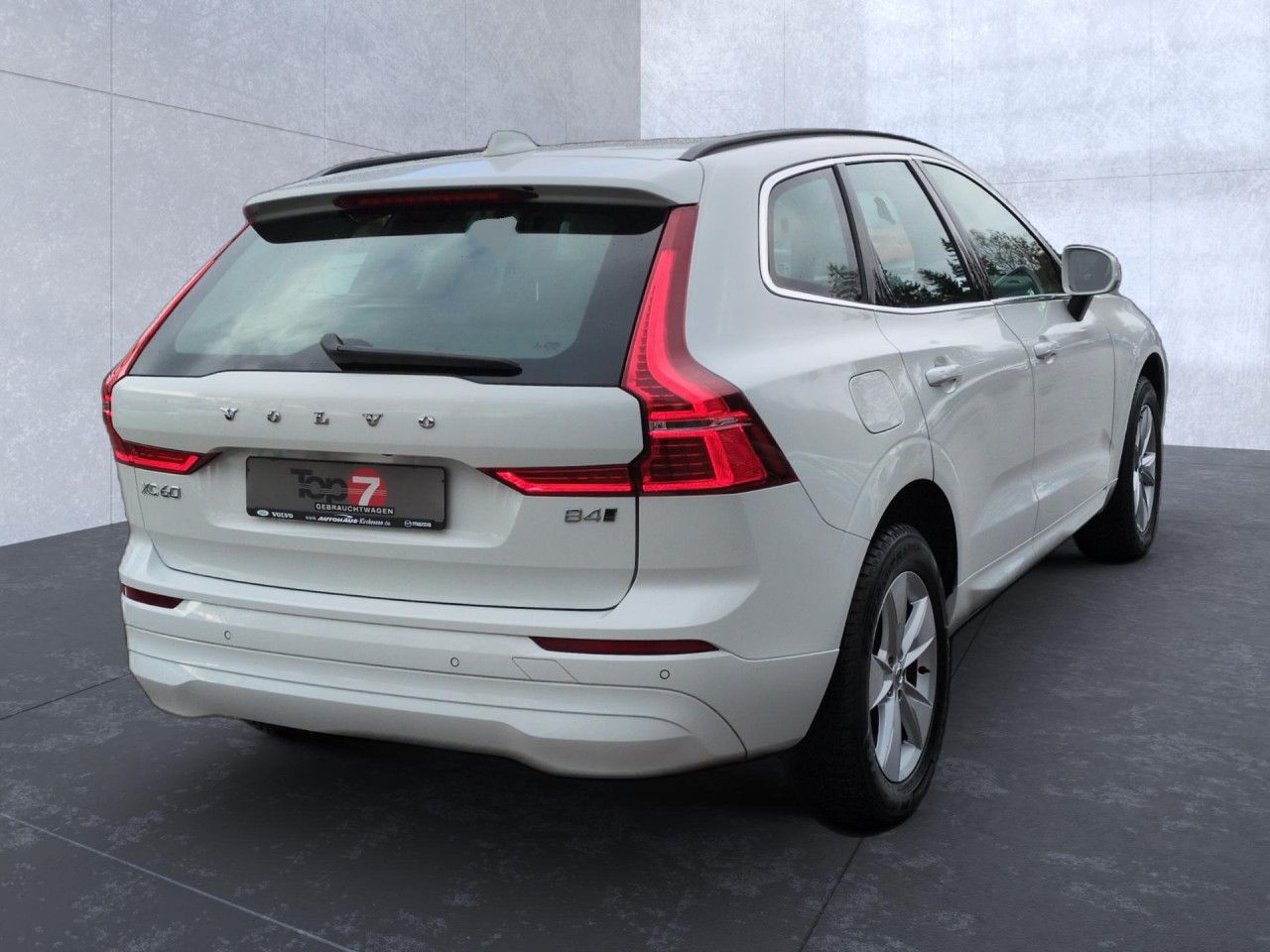 Volvo XC60 B4 (Diesel) Momentum Pro AWD Automatik Navi foto 4