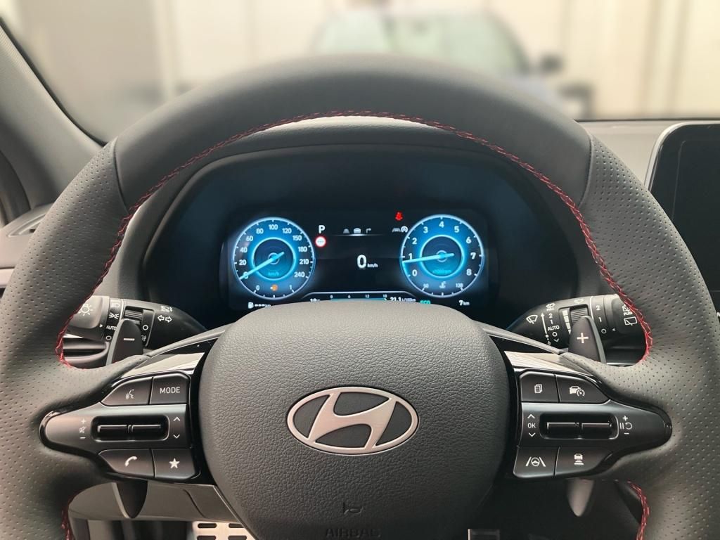 Fahrzeugabbildung Hyundai i30 1,5 T-GDi N-LINE 7-DCT Pano 2xKlima Navi