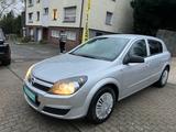 Opel Astra 1.4 Twinport Enjoy*TÜV NEU*KLIMA*TOP AUTO* - Opel Astra aus 2004: Enjoy