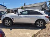 Infiniti FX 30d S S - Infiniti aus 2011