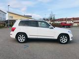 Mercedes-Benz GLK 220 CDI BE 4Matic*AUTOM*BI-XEN*AHK*NAVI* - Mercedes-Benz GLK 220 Gebrauchtwagen in Stuttgart
