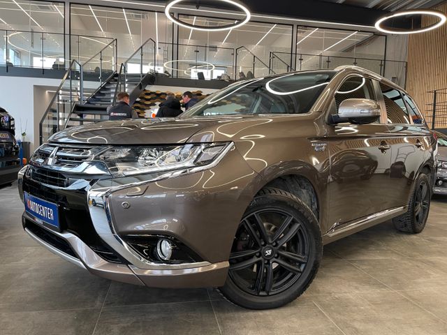 Mitsubishi Outlander PHEV Top 4WD *KAMERA*NAVI*LEDER*AHK*