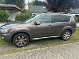 Mitsubishi Mitsubisi outlander 2.2 - Mitsubishi Outlander aus 2011 mit Diesel-Antrieb