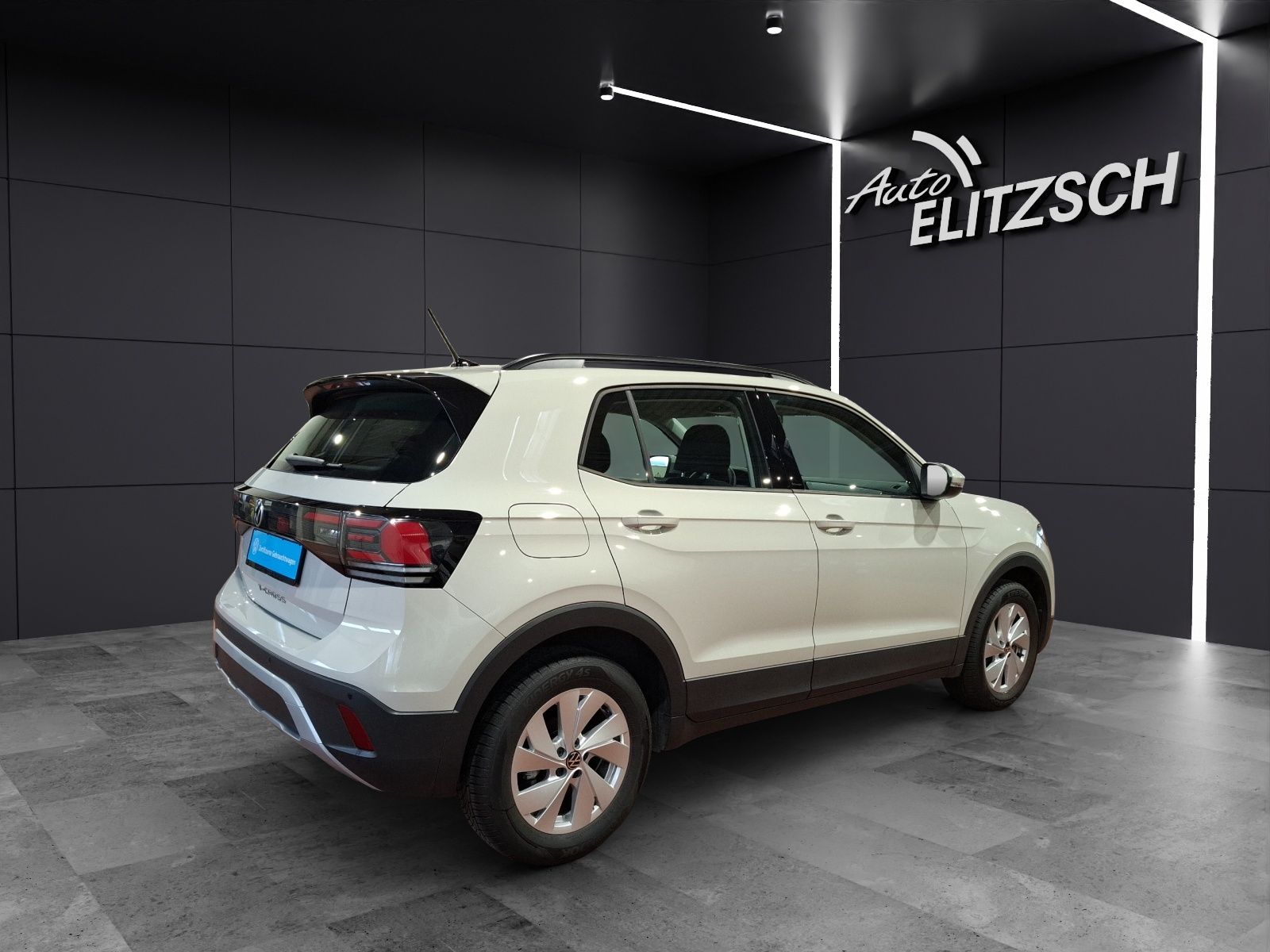 Fahrzeugabbildung Volkswagen T-Cross TSI Life DSG LED CarPlay AID ACC RFK SH