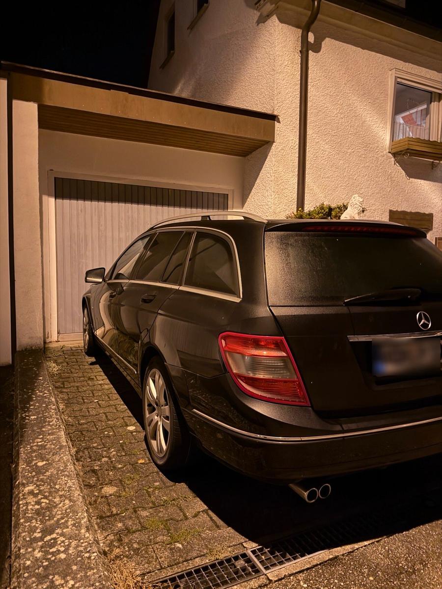 Mercedes-Benz C220 2008 — photo 7