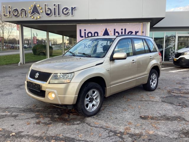 Suzuki Grand Vitara 2,0 L Van