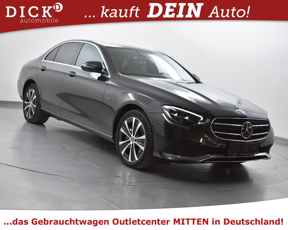 Mercedes-Benz E 300 de Avantg FACELIFT WIDESC+KAMER+STANDHZ+AHK