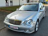 Mercedes-Benz C 230 C -Klasse Lim. Klima SHZ TÜV NEU PDC - Mercedes-Benz: 230 230c